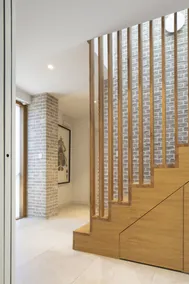 Stylish Modern London House. Extremely Private and Safe. - Image 2