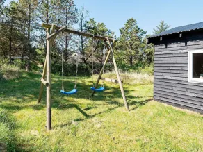 Serene Holiday Home in Jutland near Sea - Image 2