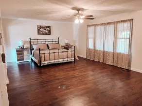 Spacious Family-friendly home along Seneca Lake - Image 5
