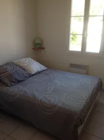 House in private residence with swimming pool and bicycles, 20 min walk from the beach - Image 3