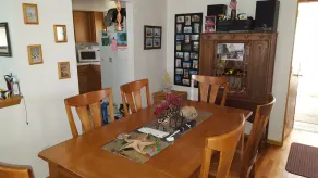 Cozy Cottage close to the Lake - Image 3