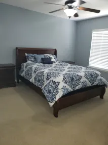 Beautiful and spacious townhome in Jacksonville - Image 4