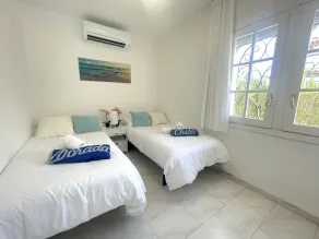 LOTUS villa adosada cerca de la playa - Image 5