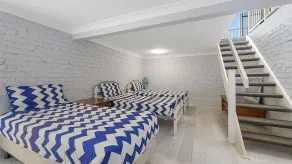 Malibu Crescent Head - Image 5
