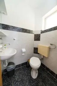Apartment Malt - Image 4