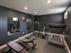 Hot Tub - Home Gym - Fire Pit - Game Room - Private Footpath to Winery - Image 2