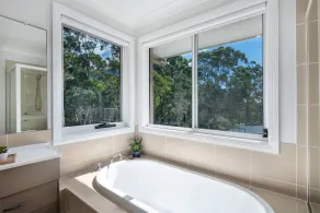The Haven: Spa, games room & pets, 1 min to beach - Image 4
