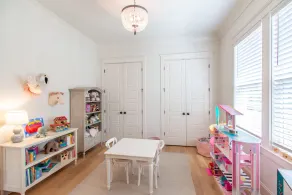 Gorgeous Home so close to Downtown Auburn and Auburn University!! - Image 2