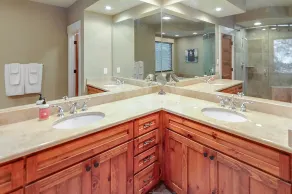 Find  Your Base Camp in Beautiful Lake Toxaway - Image 4