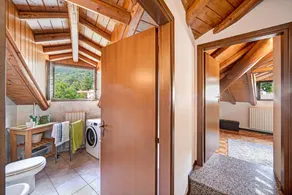 Apartment 'Mansarda Fra Monte E Lago' with Mountain View, Shared Terrace and Wi-Fi - Image 3