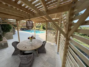 Stunning Gascon farmhouse in totally private setting - Image 5