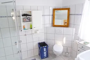 Fully equipped vacation apartment with roof terrace - Image 3