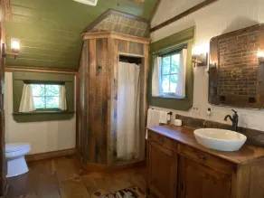 Fish Camp at Waterdance - Log Cabin On The River - Image 2