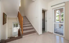 Apartment Poljana Lvii - Image 2