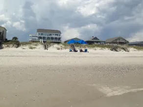 Wavewatch Inn-Spectacular Simplicity The Perfect Beachfront Home Away From Home - Image 3