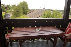Schöne Dreizimmerwohnung mit Balkon und Alpenblick - Image 5
