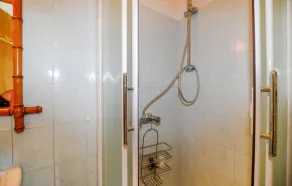 1 Bedroom Amazing Apartment In Ghisoni - Image 3