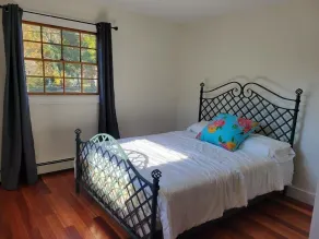 Charming house in Bellport Village.  - Image 5
