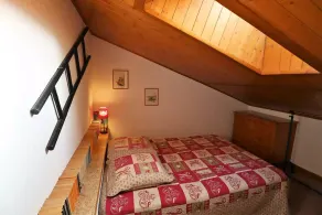 Petit cocon 2* au pied des pistes, 4/5 pers., parking, wifi, animaux admis, Arêches-Beaufort - Image 4