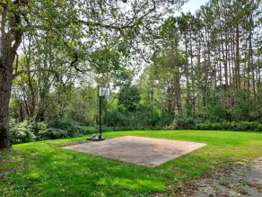 Name: Hill Crest<br>Private Setting. Heated Pool. 4 Minutes to Dreams Park - Image 2