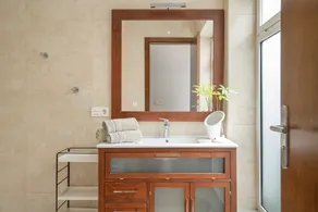 Garden Apartment - Image 3