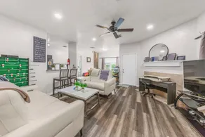 Ile Ayo - Private Bedrooms with Shared Bathroom in Co-Living Home - Image 2