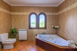 Maison de campagne \"Can Sanchez\" avec piscine privée, Wi-Fi et climatisation. - Image 4
