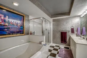 Eccentric 5-bedroom, 4-bathroom oceanfront Penthouse, Sleeps 13 | Windy Hill Dunes - 601PH - Image 4