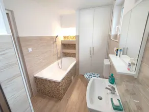 Ferienwohnung direkt am Strand mit Ausblick auf den See, WLAN und Klimaanlage - Image 3