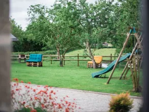 Renovated Countryside Longère: 15 Guests, Gardens, Close to Outdoor Activities - Image 2