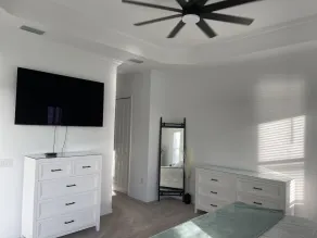 Beautiful newer 4 bedroom/3 bathroom home with pool, hot tub, & golf - Image 5