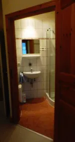 Vacation home Berkele for 8 to 12 people 200sqm, 6 double rooms 5 bathrooms idyllic garden - Image 2