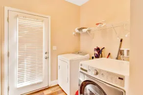 Cityscape Haven at Missionary Ridge with a hot tub - Image 2