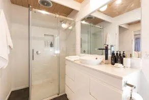 Sol Küstenrückzugsort | Außen-Spa und Sauna - Image 3