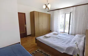 Ferienwohnung mit drei Schlafzimmern, Terrasse, Klimaanlage und Parkplatz - Image 5