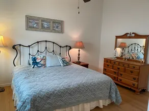 Pet-Friendly Retreat near Brownwood Paddock Square in The Villages. - Image 5