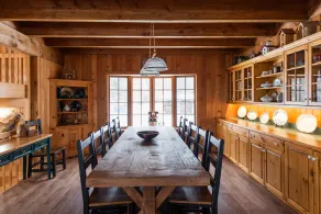 Luxury Two-Home Vermont Retreat Near Ski Resorts – Pool, Hot Tub & Sauna - Image 5