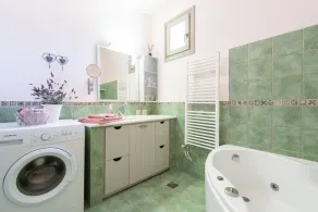 Three-bedroom villa with Private Pool with easy access to Parasporos Beach - Image 3