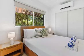 Luxury Apartment w/ 9 Pools, BBQ & Gym in Cairns - Image 3