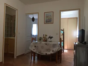 Dejligt hus mellem havet og bjergene - Image 2