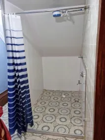 Lux Suites Weavers Haven Guest House - Image 5