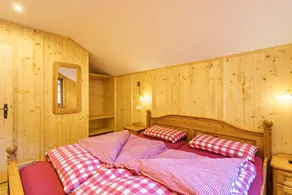 2-storey Apartment 'Rubin' Near the Ski Lift with Mountain View, Wi-Fi & Terrace - Image 5