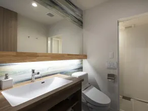 Luxury 4 Bed Ski Chalet minutes from the Ski Fields, Niseko Chalet 1011 - Image 2