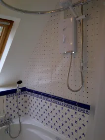 Delightful 18th Century Converted Stables in quiet location with nearby footpath - Image 2