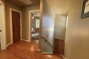 BEAUTIFUL UPDATED CABIN /MTN VIEWS/HOT TUB/GREAT LOCATION BETWEEN BR AND BOONE - Image 2