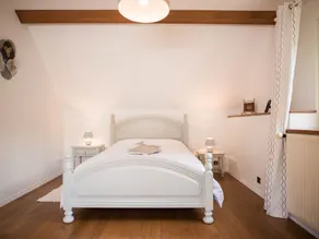 Encantadora casa con spa, cerca de bosque, ideal para relajarse y disfrutar de la naturaleza - Image 5