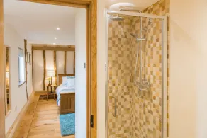 The Thatched Barn -  a holiday let that sleeps 2 guests  in 1 bedroom - Image 3