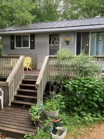 Cozy rustic private cottage 1 minute to beach - Image 4