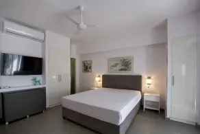 SynAthens Premium Apartment with Balcony - Acropolis View - Image 3