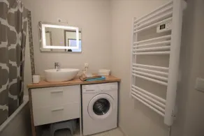 ♥ TOUT CONFORT! Climatisation, Calme, Parking, Terrasse, Ascenseur, WIFI, Café ♥ - Image 3